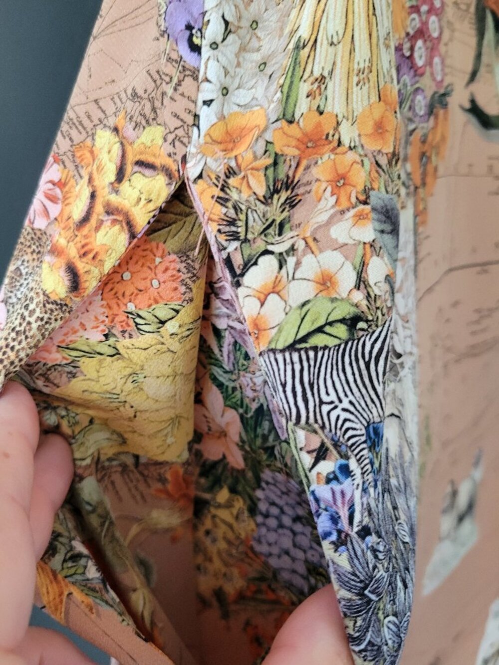 Momoni  Baltimore Multicolor Italian  Silk  Dress - Picture 6 of 10